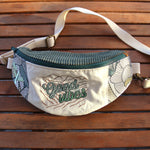 Sac Banane brodé montagnes & Good Vibes en velours côtelé vert Sapin et jacquard grosses fleurs vintage.